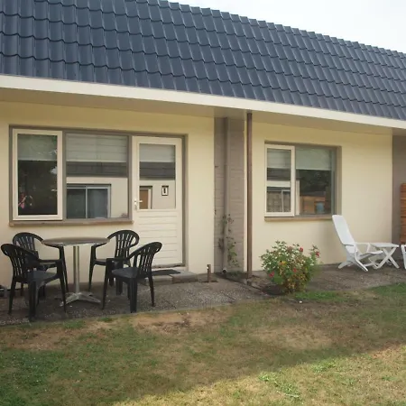De Buurvrouw Prázdninový dům